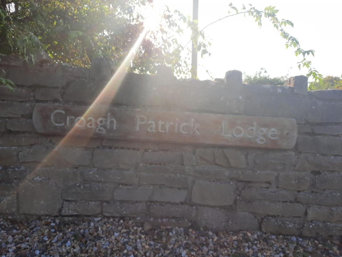 Croagh Patrick Lodge Apartment Westport Eksteriør billede