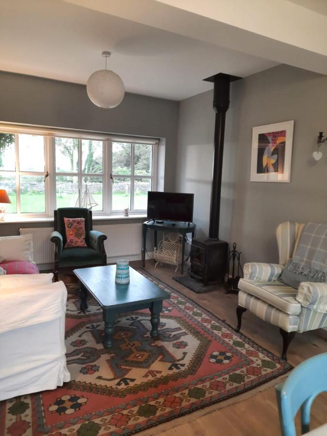 Croagh Patrick Lodge Apartment Westport Eksteriør billede