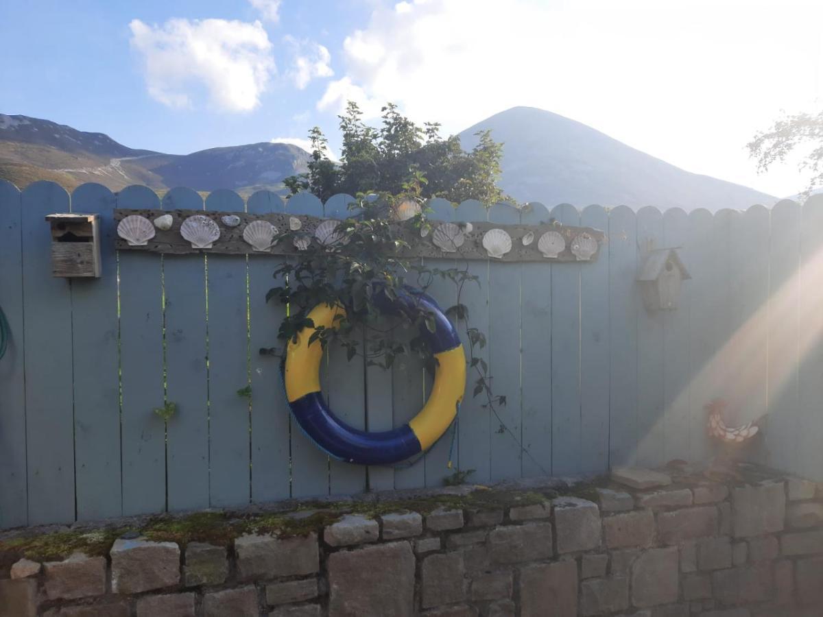 Croagh Patrick Lodge Apartment Westport Eksteriør billede