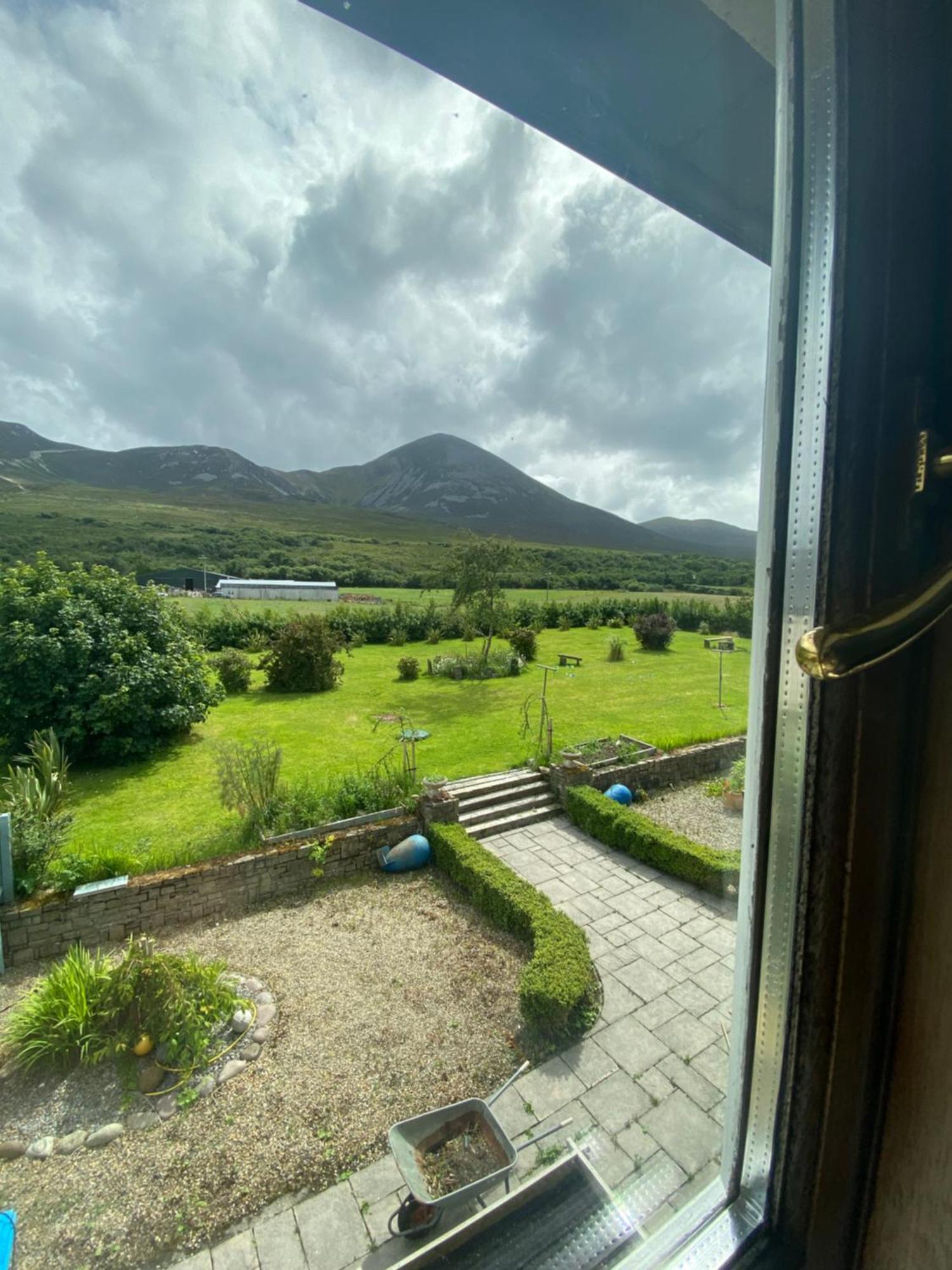 Croagh Patrick Lodge Apartment Westport Eksteriør billede
